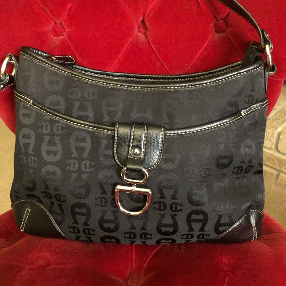 Etienne Aigner Handbags - Handbag Purse Etienne Aigner black logo